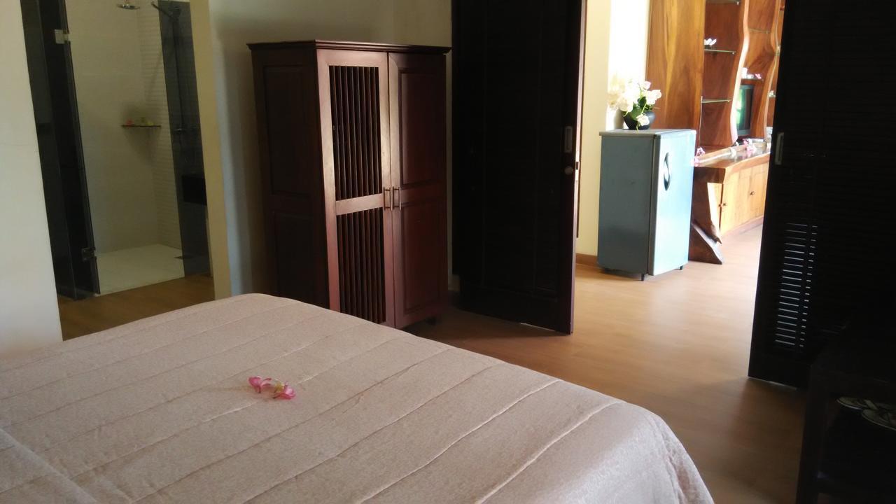 호텔 메라문 러비나 외부 사진
